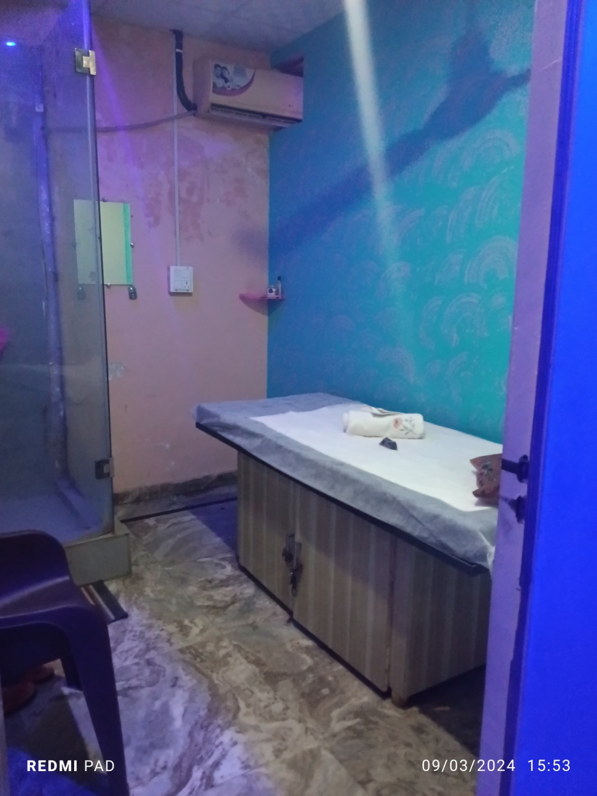 Luxury Spa room area